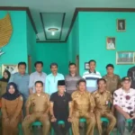 Kantor Balai Kampung Lembasung Di Cat Kembali