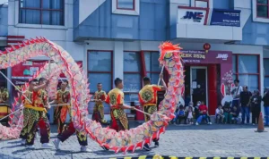Program Promo JNE dalam Meriahkan Imlek 2023