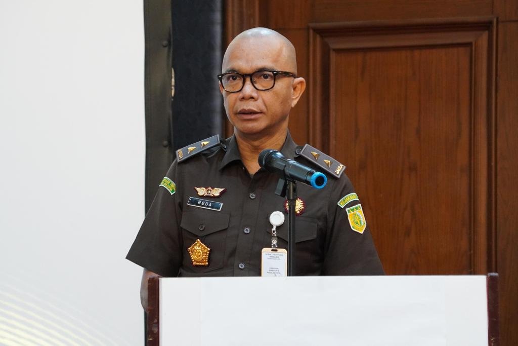 Tim Tabur Kejaksaan Amankan Buronan Komisaris PT Sinar Kakap dalam Operasi Senyap