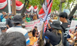 Demo Jakarta Jadi Sorotan, Polisi Perketat Pengamanan di Sejumlah Titik